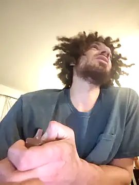 Snapshot of Clearlytothepoint420 chatting on 03-17-26, 05:55 Clearlytothepoint420 online show from 03-17-26, 05:55