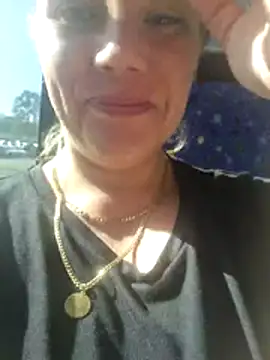 Off the Lesh online show from 11-27-25, 05:53