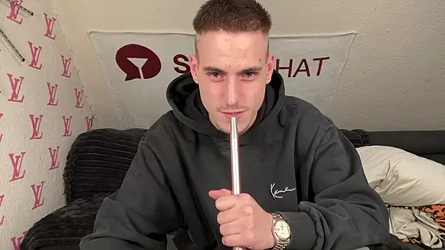 Cookieboy88 online show from 02-11-25, 06:33