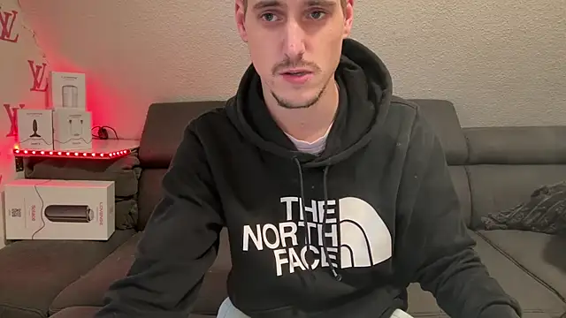 Cookieboy88 online show from 09-17-25, 05:14