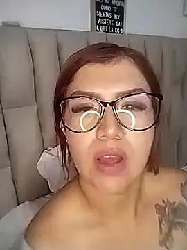 AriaRusso online show from 12-22-24, 08:47