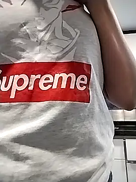 AriaRusso online show from 02-05-25, 10:01