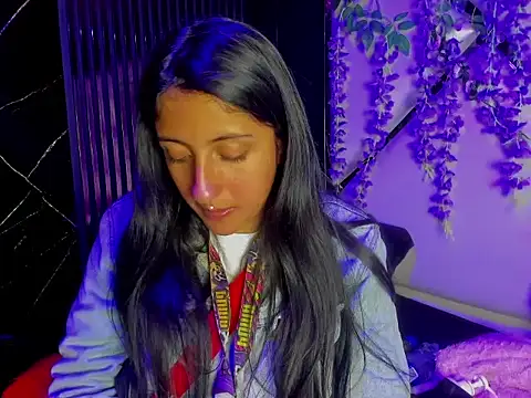 Snapshot of Cameron_cutte chatting on 01-09-26, 02:58 Cameron cutte online show from 01-09-26, 02:58