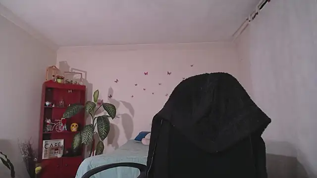 Aleia Taylor online show from 11-12-25, 06:25