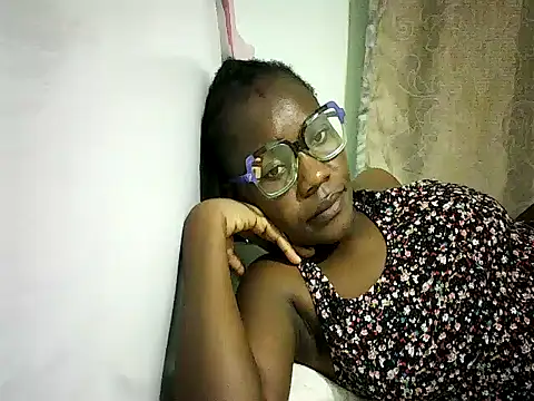 Pierra77 online show from 11-22-25, 12:37