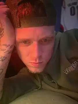 Snapshot of traejddd chatting on 03-21-26, 03:11 traejddd online show from 03-21-26, 03:11