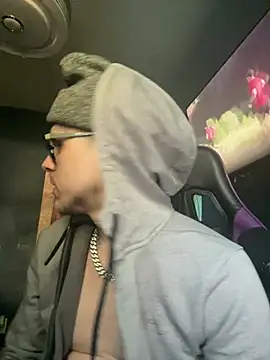 traejddd online show from 07-24-26, 11:47