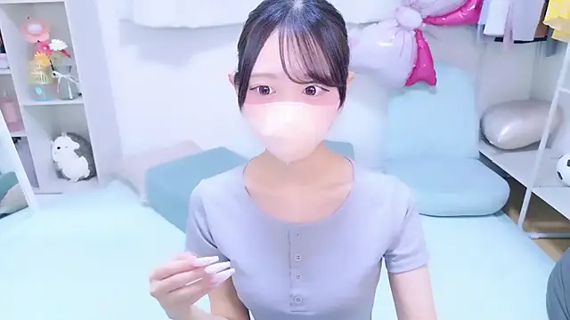 Snapshot of Suzu_ch_xx chatting on 07-19-26, 01:15 Suzu ch xx online show from 07-19-26, 01:15