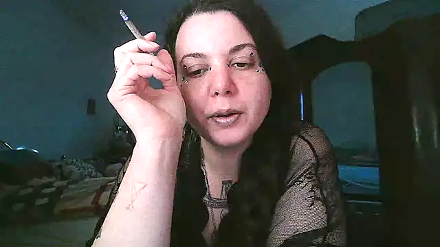 Snapshot of AliceBehind chatting on 03-19-26, 04:33 AliceBehind online show from 03-19-26, 04:33