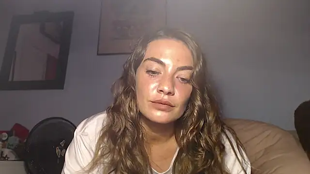 Snapshot of LillyLust21 chatting on 05-26-26, 11:56 LillyLust21 online show from 05-26-26, 11:56