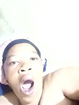 Snapshot of FreakyAngel3X chatting on 01-14-26, 10:03 FreakyAngel3X online show from 01-14-26, 10:03