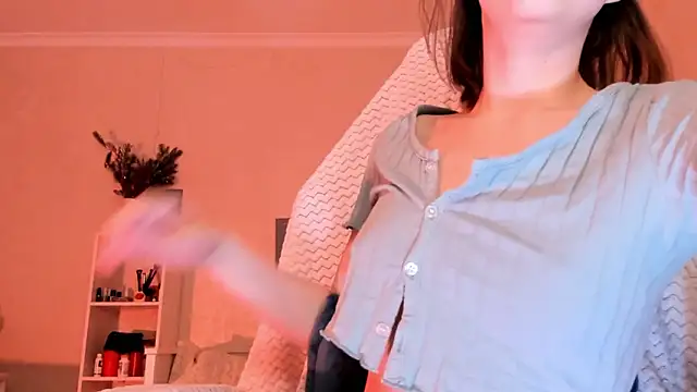 Britney Ross online show from 03-07-26, 02:41