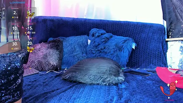 Snapshot of Mracialatina chatting on 11-10-25, 04:39 Mracialatina online show from 11-10-25, 04:39