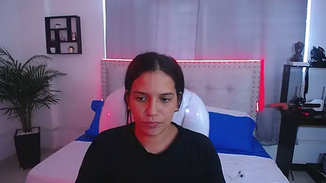 Chiqui milk  online show from 03-07-25, 08:11