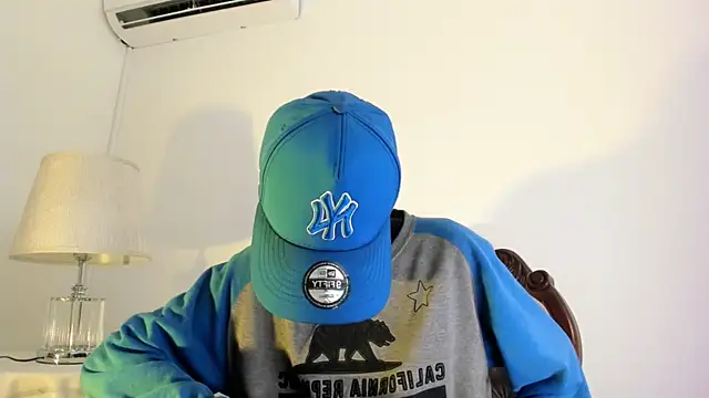 Snapshot of dikey_62 chatting on 01-28-25, 10:56 dikey 62 online show from 01-28-25, 10:56