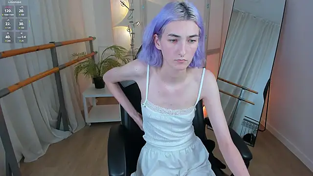 Snapshot of Mia_Cheers chatting on 09-12-25, 06:08 Mia Cheers online show from 09-12-25, 06:08