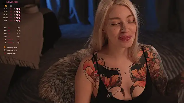 LinaKinky online show from 03-12-25, 04:56