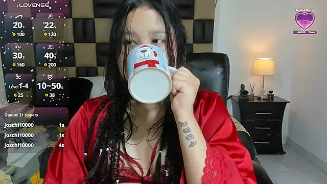 Snapshot of BonnyDelux chatting on 01-06-25, 06:31 BonnyDelux online show from 01-06-25, 06:31