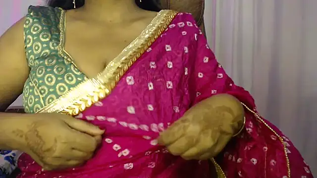 Prita07 online show from 11-15-25, 04:10