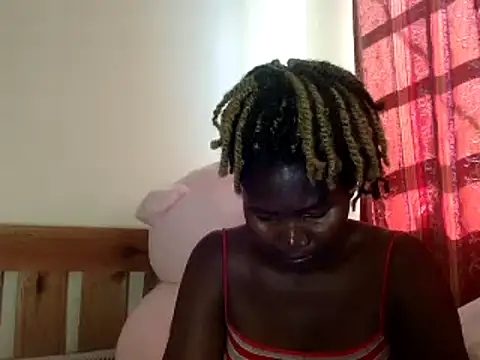 Snapshot of Sexxy_pretty24 chatting on 02-07-25, 01:01 Sexxy pretty24 online show from 02-07-25, 01:01