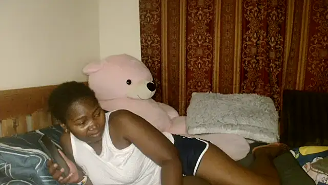 Snapshot of Sexxy_pretty24 chatting on 10-04-25, 05:22 Sexxy pretty24 online show from 10-04-25, 05:22