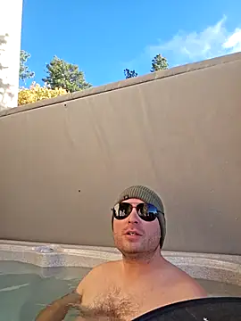 JeepinAround online show from 10-14-25, 03:02