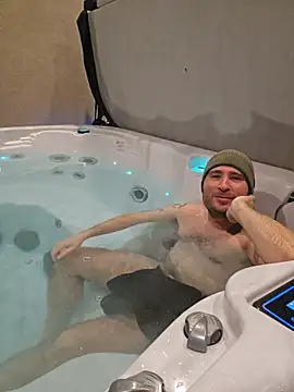 JeepinAround online show from 01-06-26, 02:37