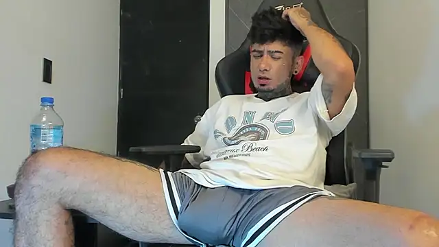 sergiio mesa27 online show from 02-05-25, 11:17