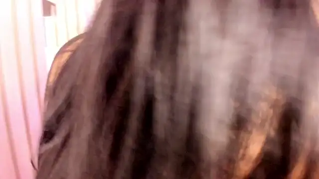 Snapshot of miel_gomez chatting on 05-23-26, 10:19 miel gomez online show from 05-23-26, 10:19