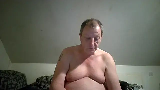 chubbybear2cum online show from 05-15-26, 11:56