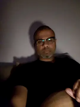 Snapshot of desi_black_cock chatting on 12-02-24, 10:28 desi black cock online show from 12-02-24, 10:28