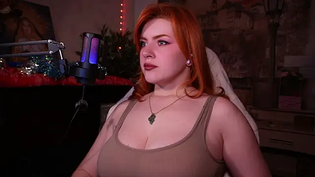 Snapshot of Chriss_Fox chatting on 01-10-25, 03:16 Chriss Fox online show from 01-10-25, 03:16