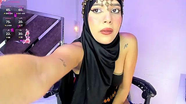 Snapshot of SweetieCloe_ chatting on 01-22-25, 09:21 SweetieCloe online show from 01-22-25, 09:21