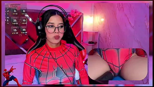 Snapshot of SweetieCloe_ chatting on 09-23-25, 08:45 SweetieCloe online show from 09-23-25, 08:45