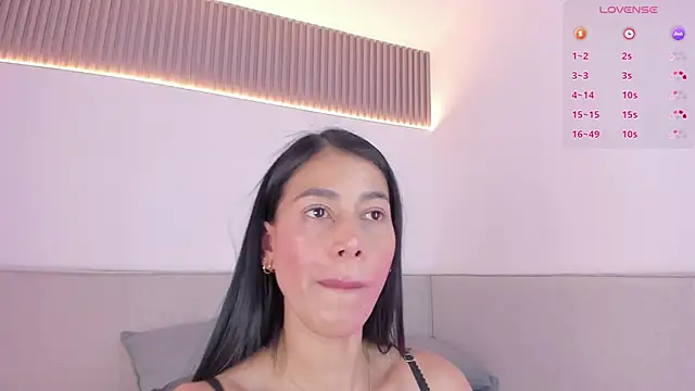 jasminehill  online show from 10-30-25, 07:25