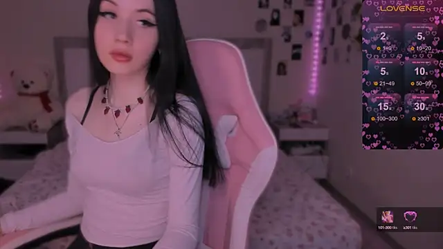 CoddleWeeper  online show from 12-30-24, 02:40