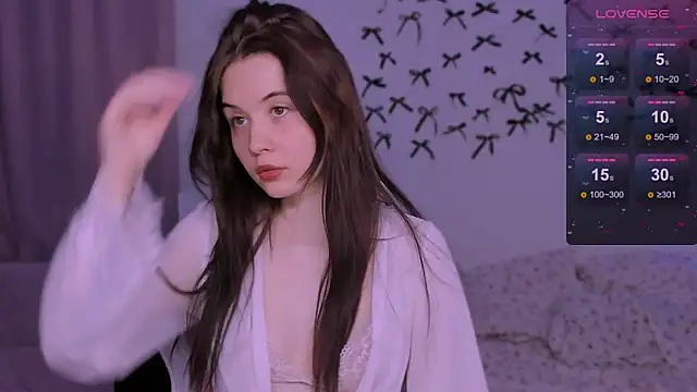 Snapshot of CoddleWeeper_ chatting on 02-20-26, 01:33 CoddleWeeper online show from 02-20-26, 01:33