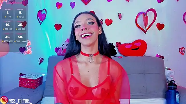 Miss freydis online show from 02-15-25, 02:58