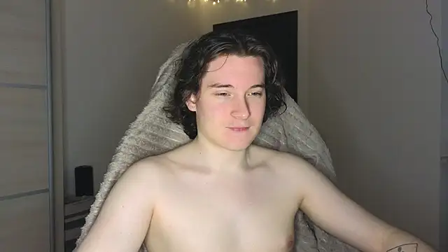 MoreRealAlex online show from 11-13-25, 09:58