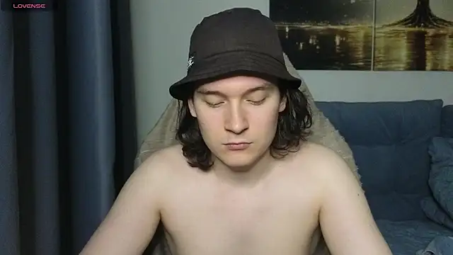 Snapshot of MoreRealAlex chatting on 07-02-26, 12:10 MoreRealAlex online show from 07-02-26, 12:10