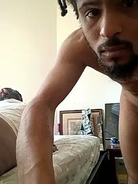 Snapshot of KingDragon098 chatting on 12-18-25, 04:46 KingDragon098 online show from 12-18-25, 04:46