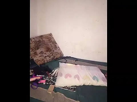 Snapshot of Freaky_Vannahs chatting on 02-24-26, 05:55 Freaky Vannahs online show from 02-24-26, 05:55