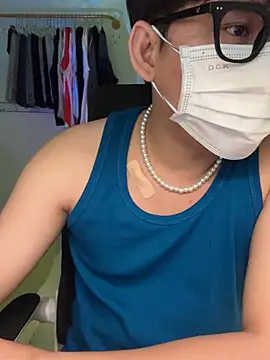 Snapshot of MinhTuanLive chatting on 03-16-25, 12:44 MinhTuanLive online show from 03-16-25, 12:44