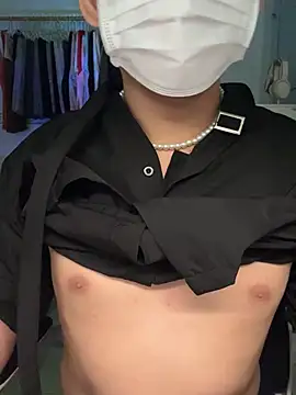 Snapshot of MinhTuanLive chatting on 03-18-25, 10:14 MinhTuanLive online show from 03-18-25, 10:14