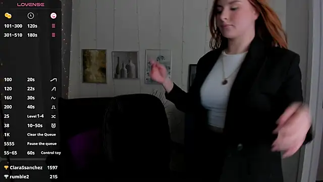 Snapshot of BellaTorne_ chatting on 01-30-25, 07:37 BellaTorne online show from 01-30-25, 07:37