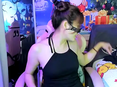 Sugar lipsz online show from 01-06-25, 04:15