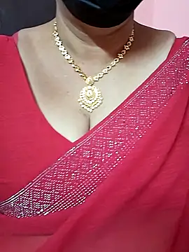 ananya956 online show from 09-12-25, 06:13