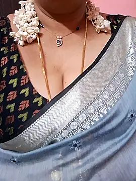 ananya956 online show from 05-23-26, 01:37