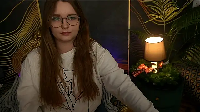 MagicPeachh  online show from 12-19-24, 02:13