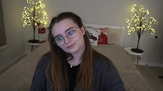 MagicPeachh  online show from 01-06-25, 05:59